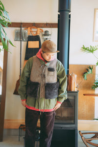 【追加】yuuca×about her. 23AW little vest 2nd HUSKY (グレージュ)