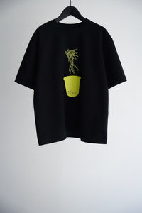 Takashi Yatoji×about her. Ficus microcarpa Tシャツ