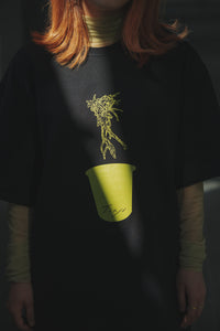 Takashi Yatoji×about her. Ficus microcarpa Tシャツ